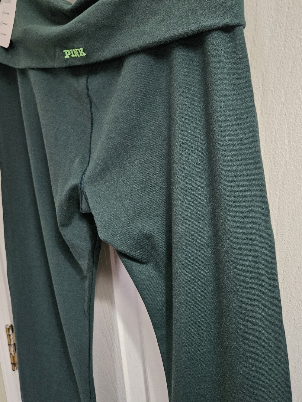PINK Victoria's Secret Foldover Leggings - Picture 8 of 12